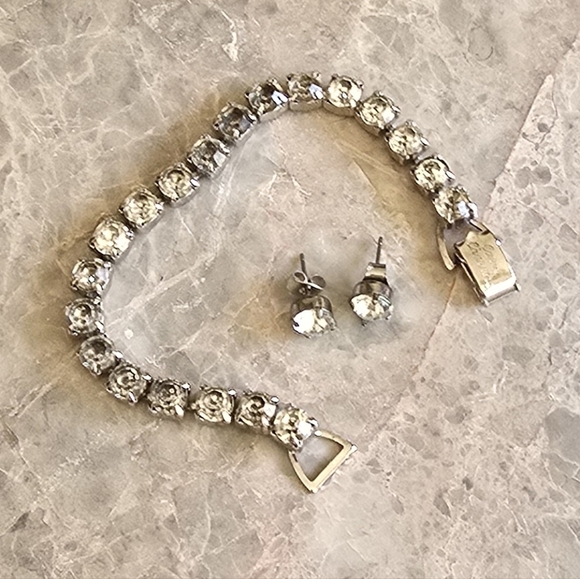Vintage 1950 Coro rhinestone tennis bracelet set w/earring for Carol Channing - Picture 2 of 8